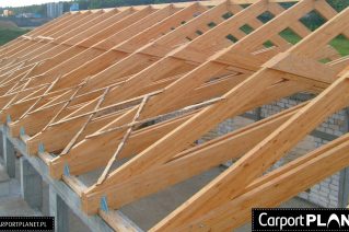 Dach z drewna klejonego warstwowo